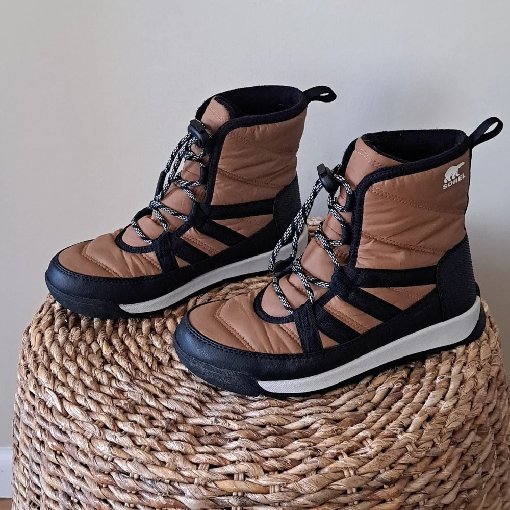 Sorel Girls Whitney II Elk Brown Nylon Waterproof Outdoor/Hiking Ankle Boots 4‎